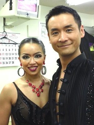 新井健伊稚・由紀子組