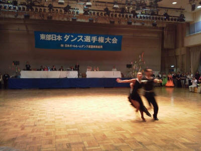 新井健伊稚・由紀子組