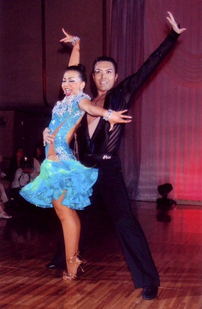 西村嘉月維・松村京花組